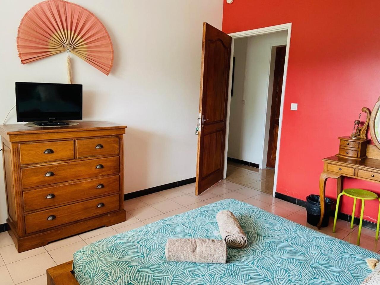 Le Caillou Blanc Bed & Breakfast Saint-Paul Room photo
