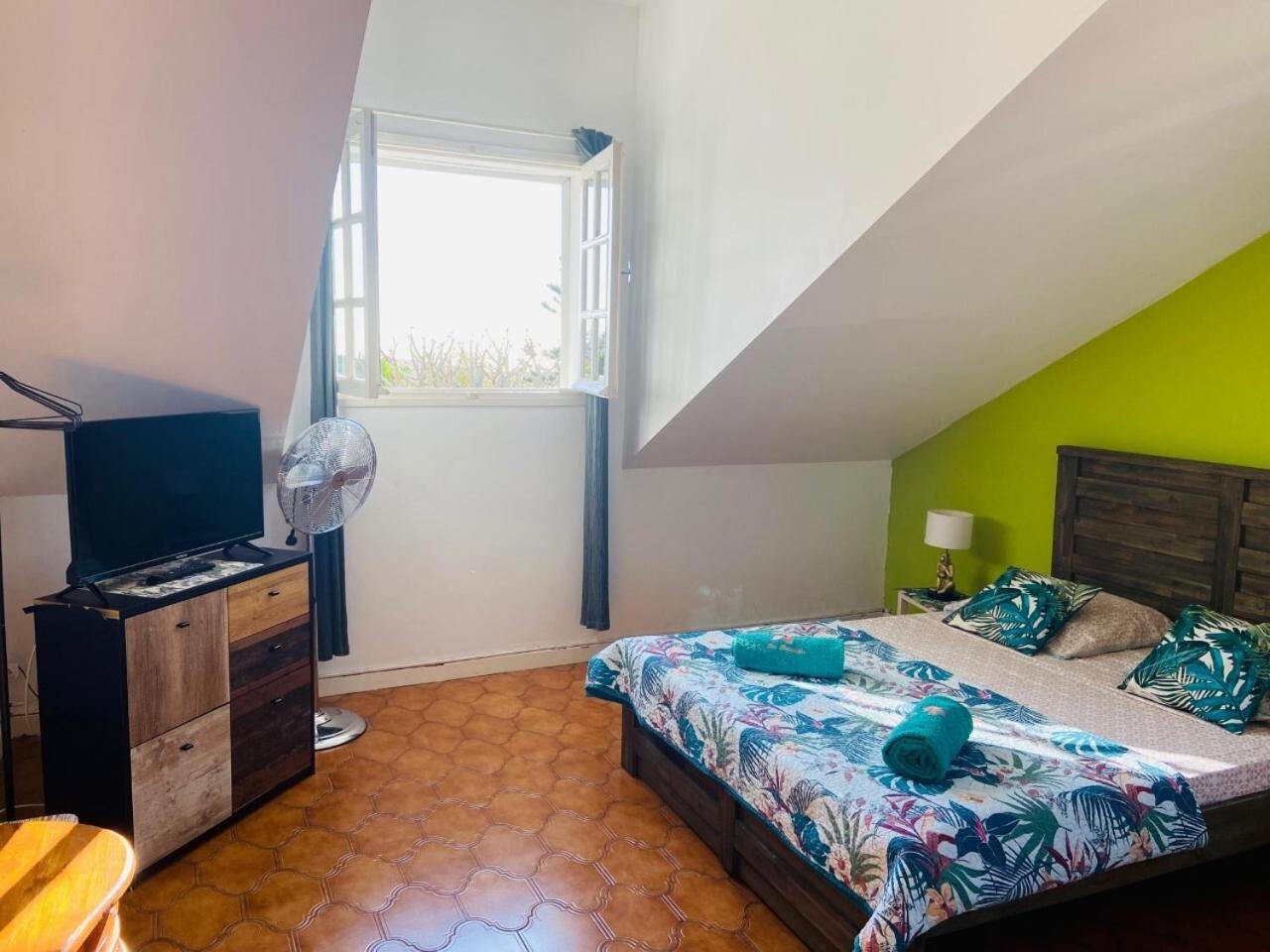 Le Caillou Blanc Bed & Breakfast Saint-Paul Room photo