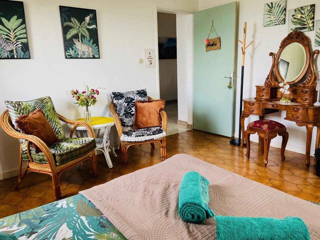 Le Caillou Blanc Bed & Breakfast Saint-Paul Room photo
